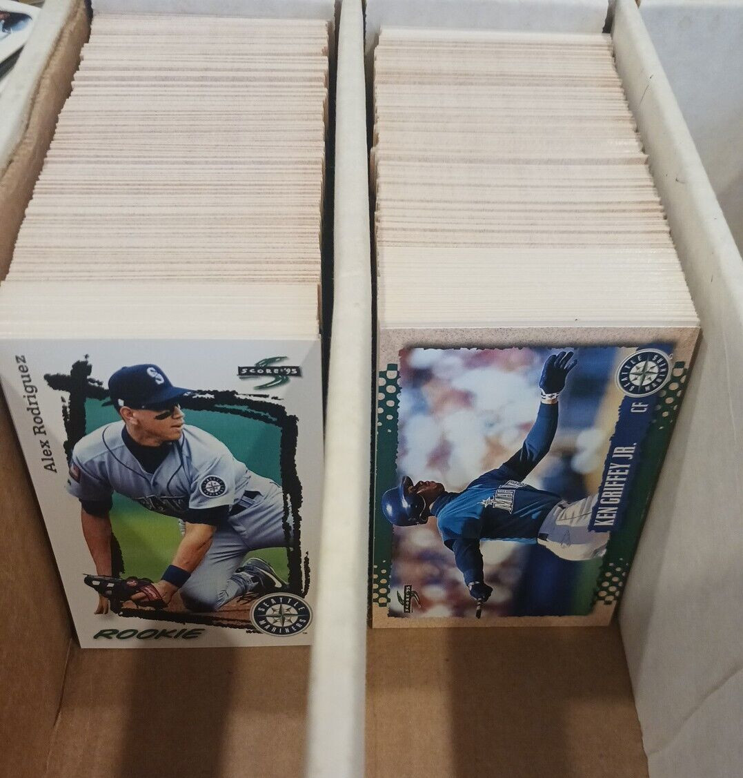 SCORE BASEBALL COMMONS 1994, 1995, 1996, 1997 & 1998...$.03 EACH