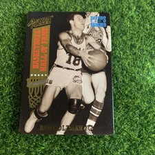 1993 Action Packed Red Holzman #82 Basketball Hall of Fame New York Knicks B25