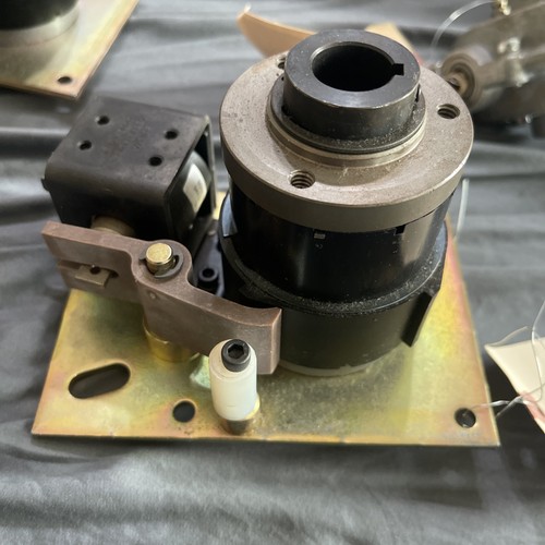 Dynacorp D306-17-162 Electric Brake & Clutch Assembly