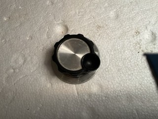 HEATHKIT SB104A LARGE FINGER KNOB