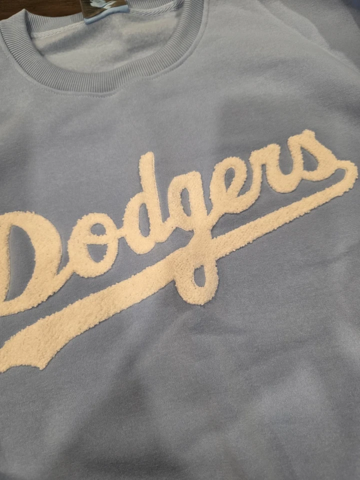 Moletom feminino Los Angeles Dodgers 2025 noite gola redonda tamanho médio - Imagem 3 de 4