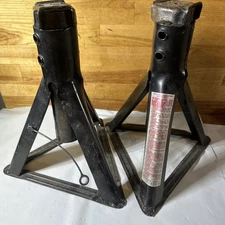 Vintage Pair of Matching Petersen 4000 lbs. Adjustable Jack Stands USA