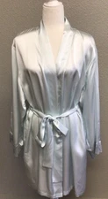 Julianna Rae Women’s 100% Silk Short Robe Belt Size L/XL Light Blue Belt Pockets