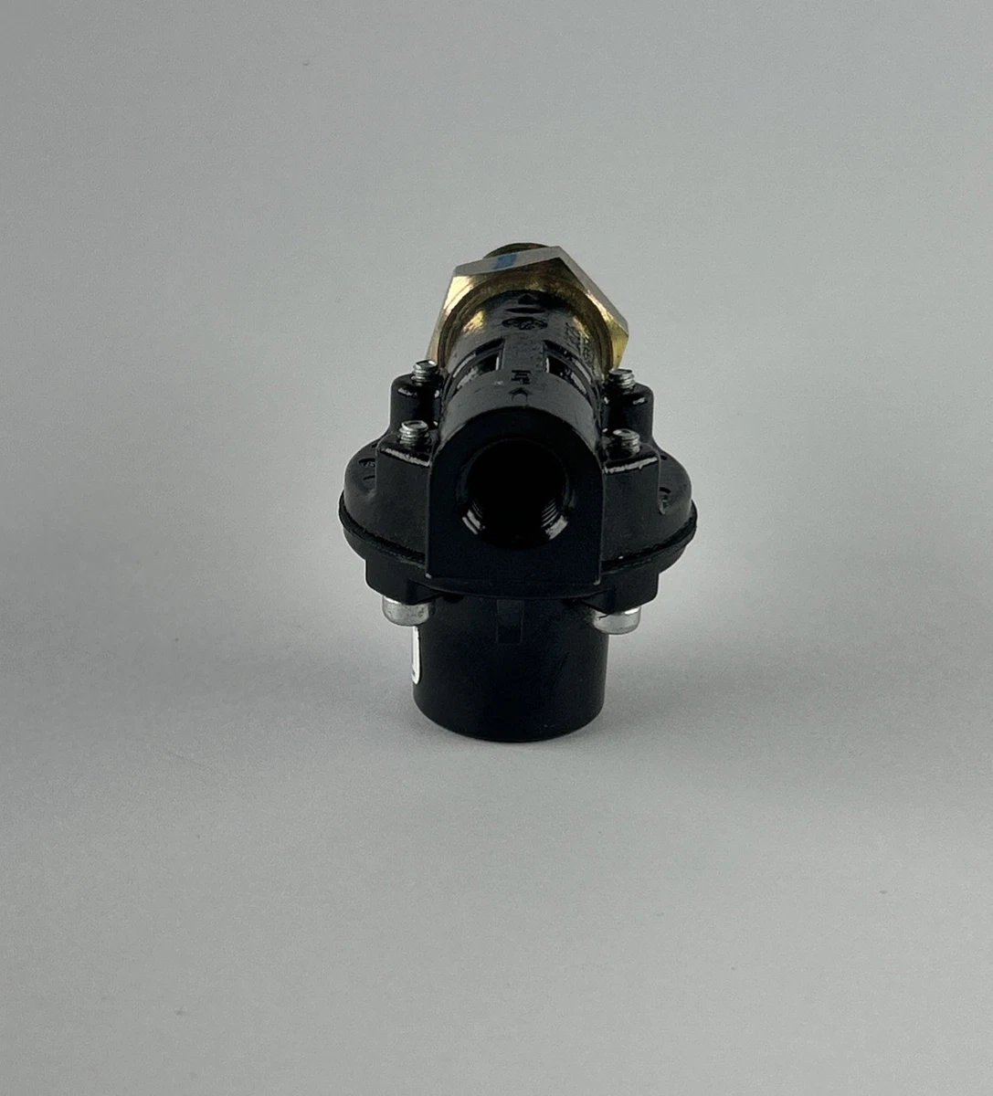 Haldex 90555411 Air Brake Pressure Protection Valve 90 PSI With Check photo 2
