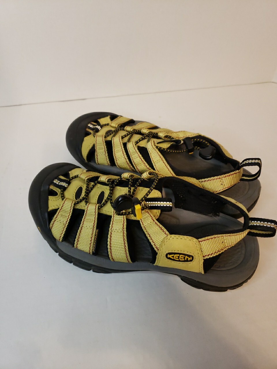 Sandali da trekking Keen Newport H2 donna taglia 7 5 euro 38 verdi pronti per l'acqua all'aperto
