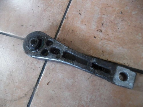 VW Touran 1T Getriebestütze 1K0199855