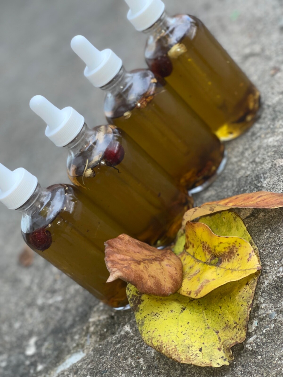 Hair oil growth oil hair products herbal hair oil alopecia psoriasis-image