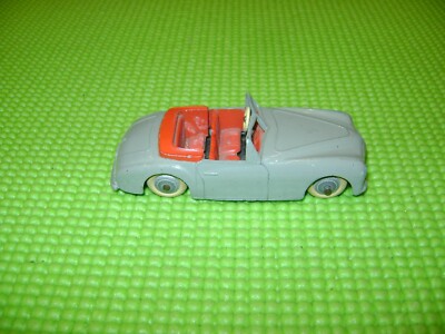 Dinky Toys Ancienne Voiture Simca 8 Sport - Pare-brise épais - Référence 24 S - Occasion