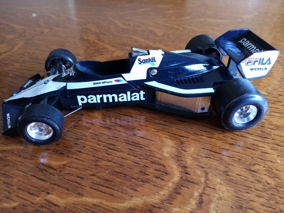 Burago Brabham BT 52 F1  Parmalat modello in scala 1/24 ottime condizioni - Immagine 4 di 4