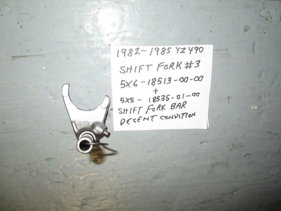 Horquilla de cambio Yamaha YZ490 #3 Foto 3 de 4
