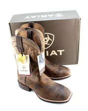 New ARIAT Wilder Size 9 EE Brown Square Toe Men Pull-on Western Boots MSRP $229