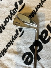 SRIXON ZU85 20 DEGREE 3 IRON(RECOIL 95 F3 REGULAR FLEX GRAPHITE SHAFT)