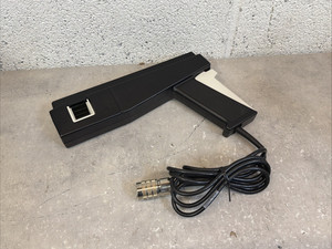 Tektronix A6303 Probe Current AC and DC Current Measurements to 100 A, DC to 15