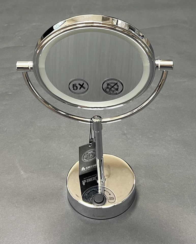 Espejo de afeitado/maquillaje Smedbo FK474E doble luz, cromo pulido Foto 2 de 4