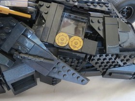 LEGO BATMAN - DC Comics Super Heroes: The Tumbler - 76023