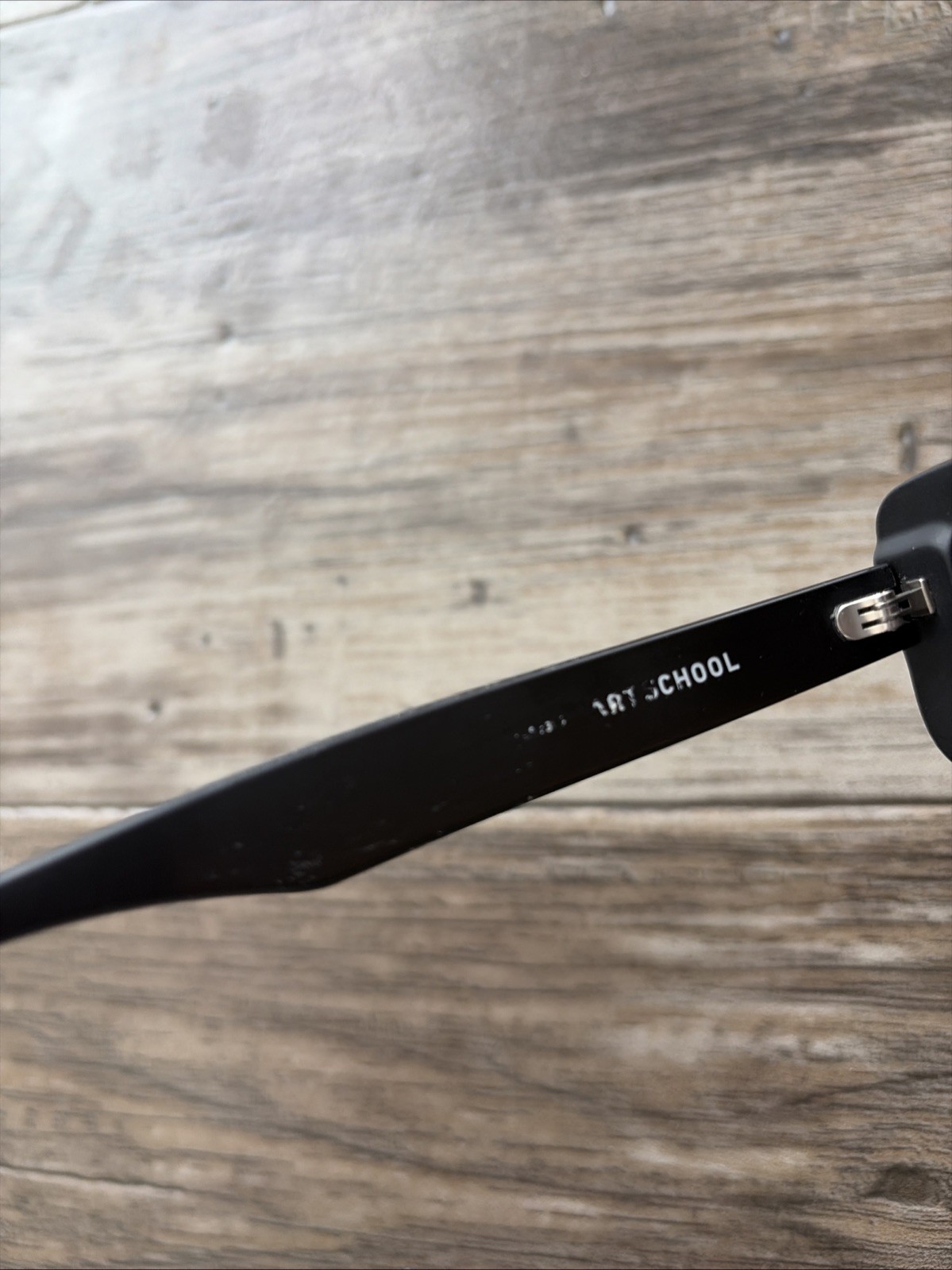 QUAY AUSTRALIA ART SCHOOL RECTANGULAR SUNGLASSES … - image 3