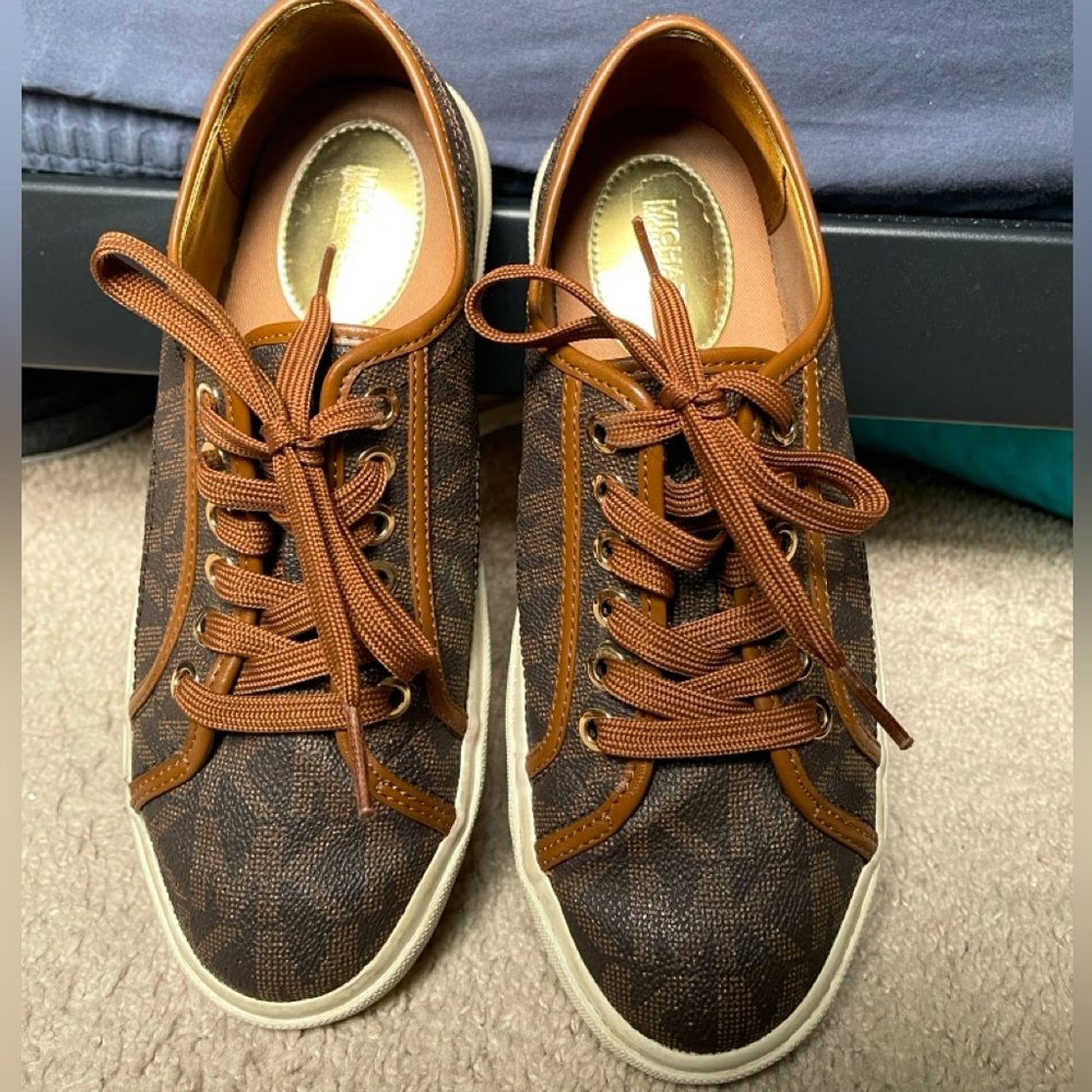 Michael Kors Lace-Up Women's‎ Sneakers thumbnail 9