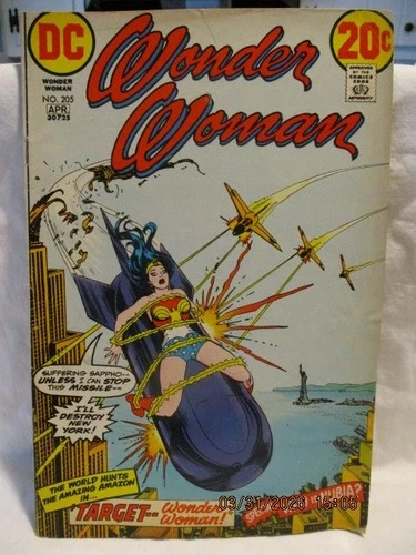 VINTAGE APRIL 1973 DC COMICS WONDER WOMAN "WHO IS NUBIA?" #205-POOR-FAIR