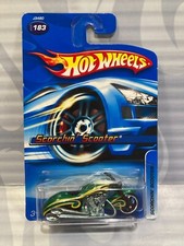 2006 HOT WHEELS #183 = SCORCHIN` SCOOTER = GREEN