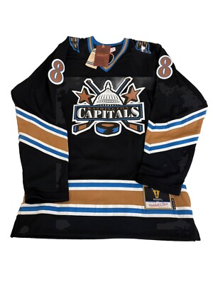 Mitchell & Ness Washington Capitals Alex Ovechkin 2005 Hockey Jersey Size Medium