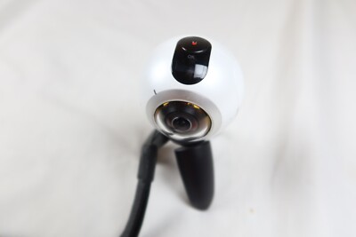 Samsung Gear 360 Real 360° High Resolution VR Camera (MINT) US Version