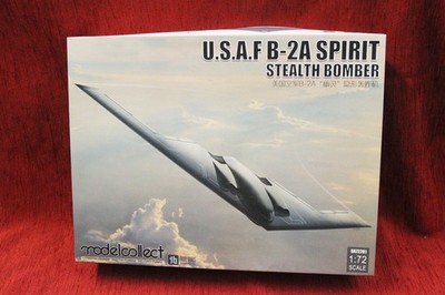 1:72 Modellbausatz Modelcollect UA72201 USAF B-2A Spirit Stealth Bomber OVP