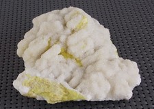 CALCITA después ARAGONITA sobre AZUFRE - 12,4 cm - AGRIGENTO, SICILIA, ITALIA 30367