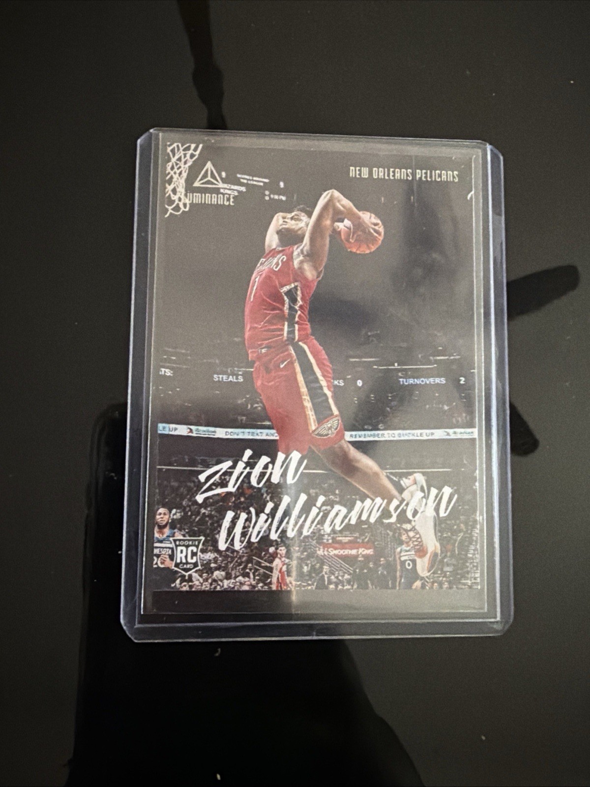 2019-20 Panini Chronicles - Luminance #143 Zion Williamson (RC)