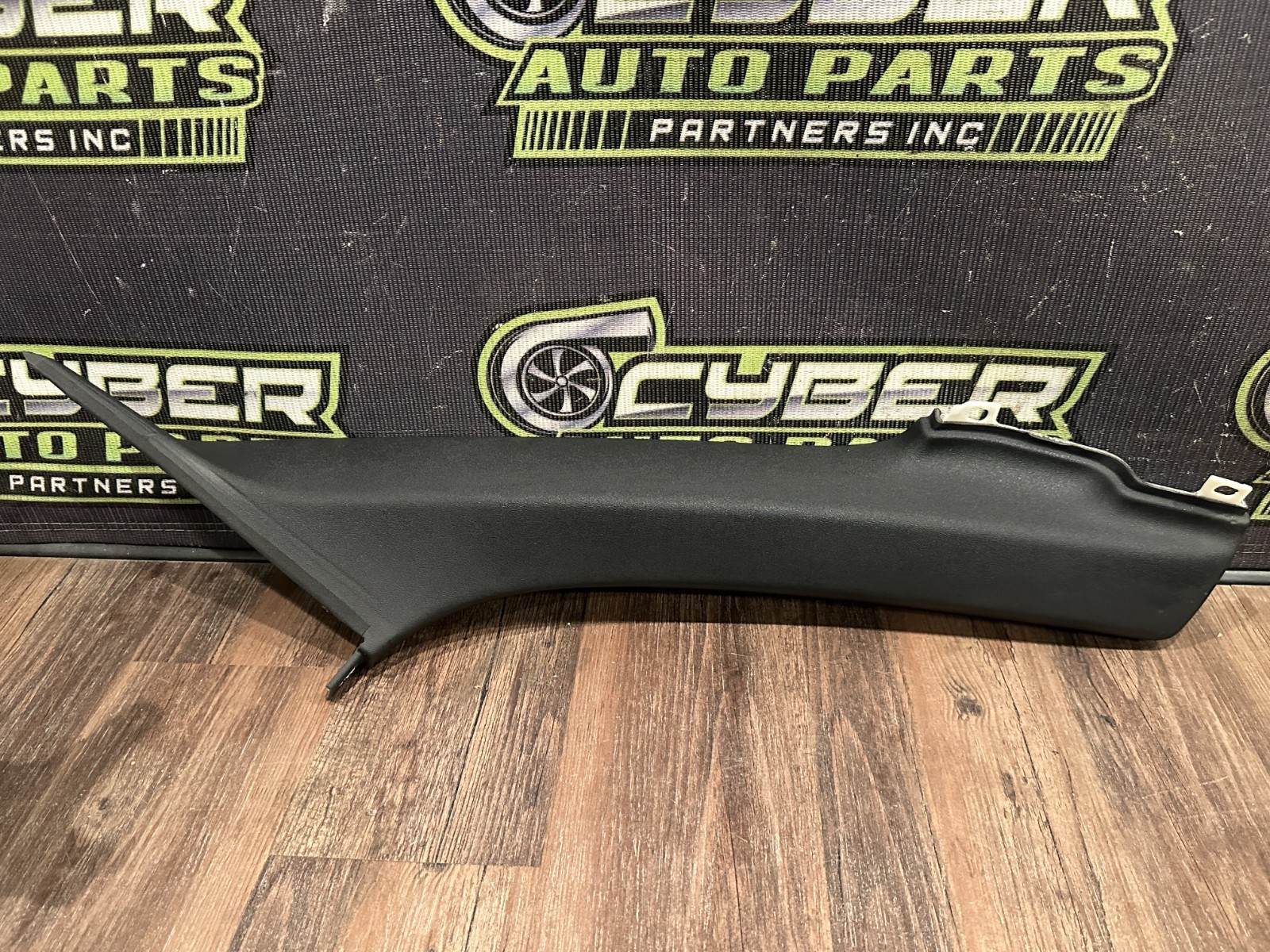 Audi R8 2017 FRONT+RIGHT Pillar trim