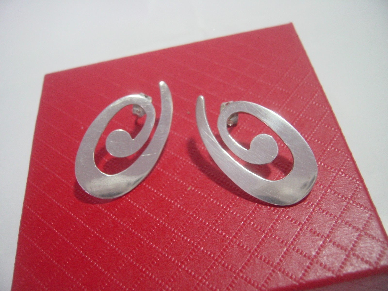 Beautiful solid silver hand made large unusual sw… - image 1