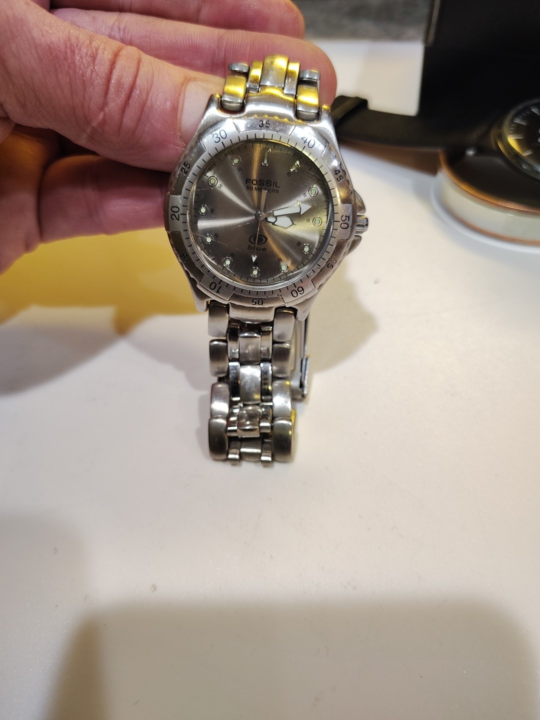 Fossil AM-3203 Silver-Tone Quartz Analog Watch for Men