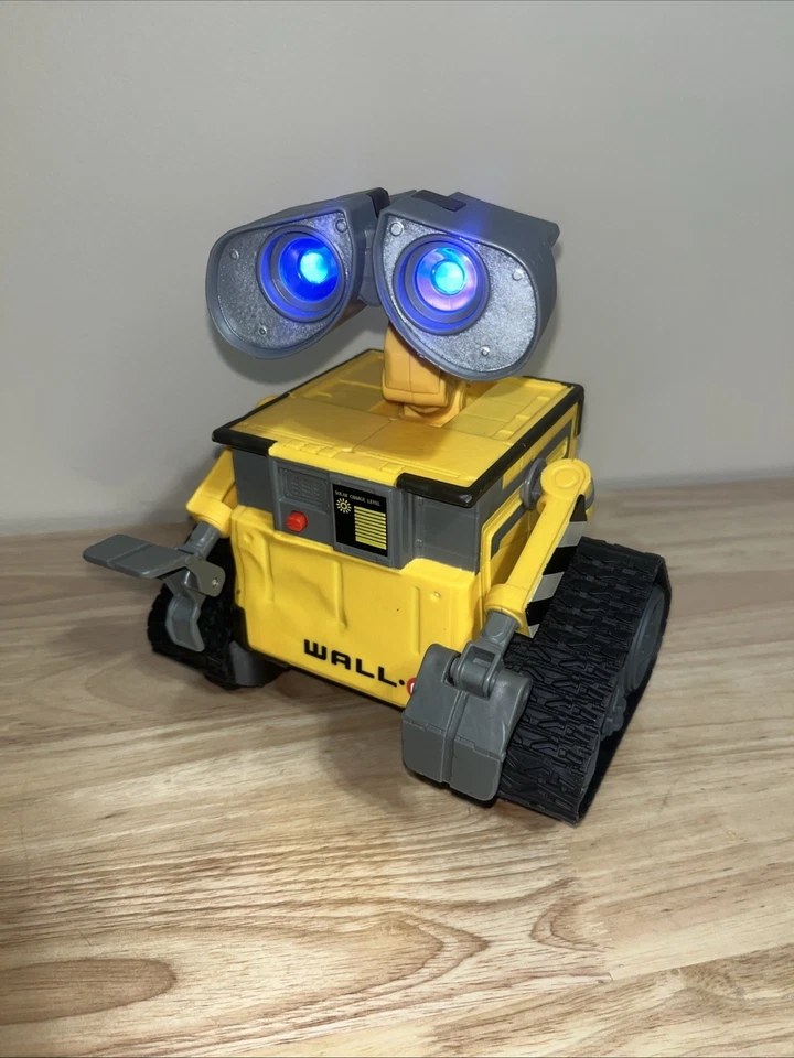 Mattel 2020 Disney Pixar Wall-E Hello Robot Toy 9 in *NO Remote Control* - Image 2 of 4