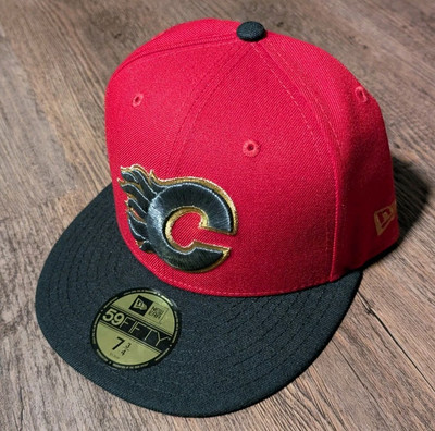 NWT Calgary Flames NHL New Era 59fifty 5950 Fitted Hat Cap 7 3/4