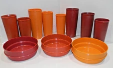 NEW - Lot Picnic 11 Pc Tupperware  Nesting Tumblers  &  Bowls Pastel Colors