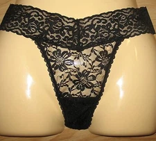 IMAGINATION - NEW - SIZE: MEDIUM - BLACK STRETCH LACE  THONG  PANTY 