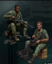 1/35 Scale Vietnam War US Army Soldiers with M60 - Resin Model Kit Unassembled