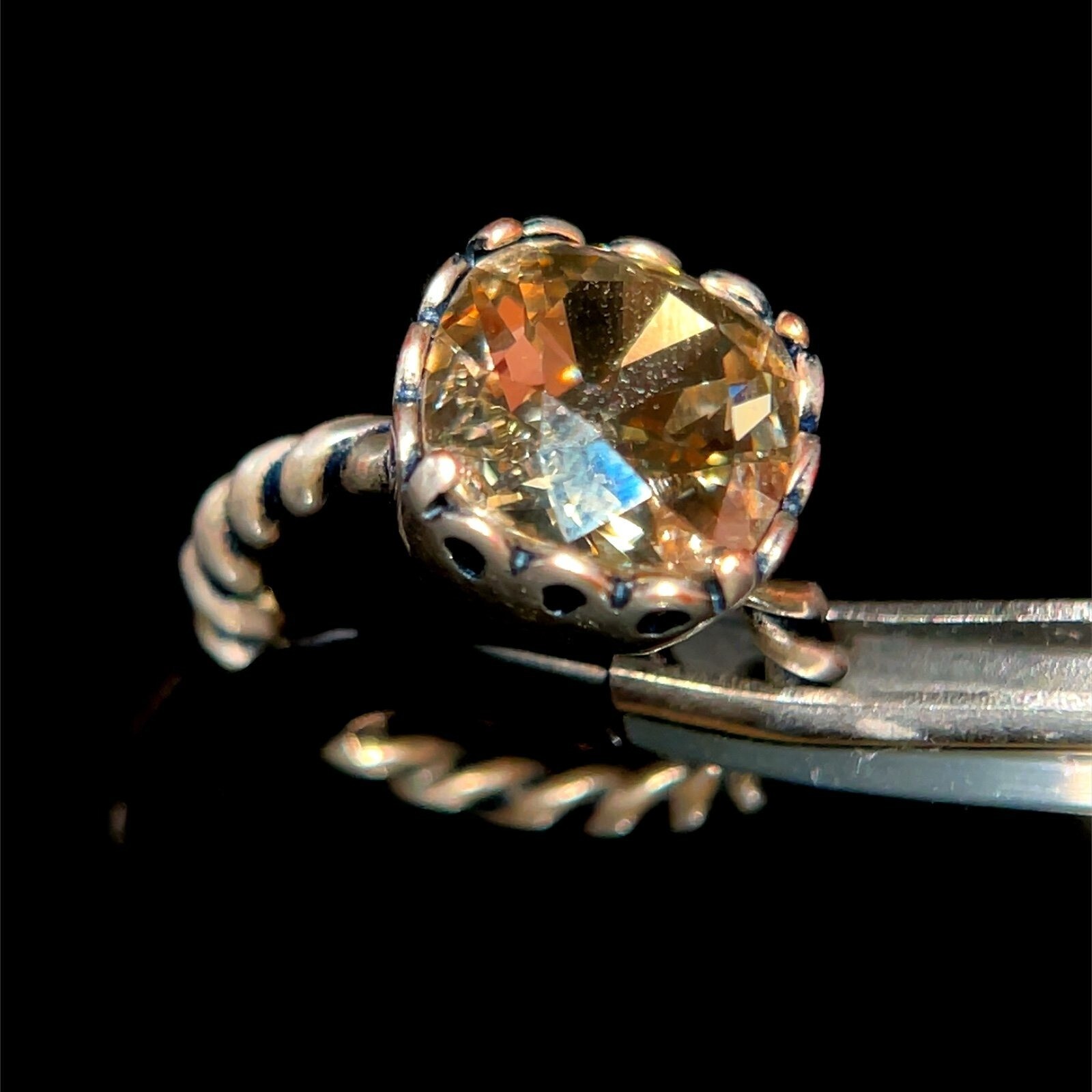 Silver Gemstone Ring - image 5