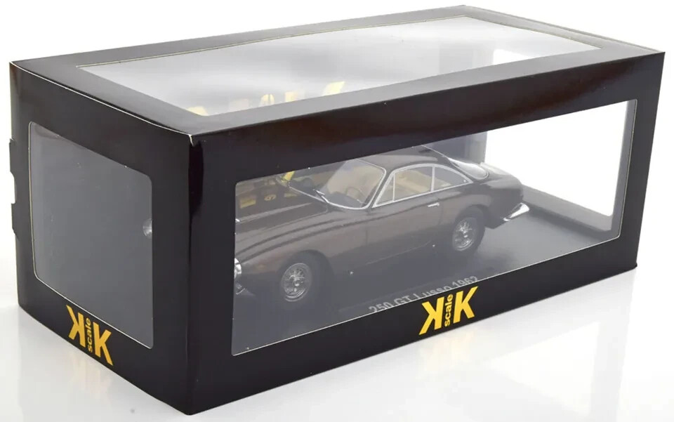 301-036 KK 1/18 フェラーリ 250 GT Lusso 1962 1/18 KK-Scale 1962 Ferrari 250 GT Lusso (Green Metallic) Car