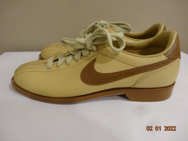 nike bowling shoes size 11