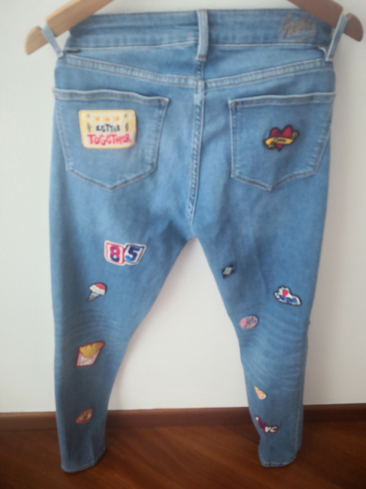 Gigi Hadid Patched Jeans Size 27 X Tommy Hilfiger image 6