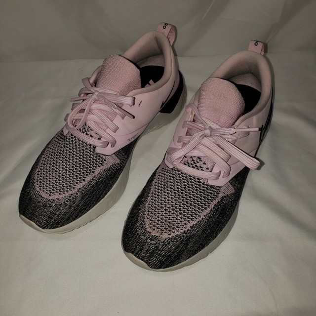 nike odyssey react rose