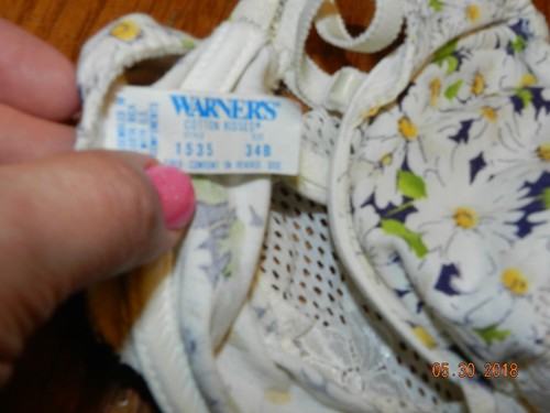 WARNERS COTTON KISSES FULL FIGURE UNDERWIRE BRA #01535 Daisys SZ 34B front close - Picture 3 of 4