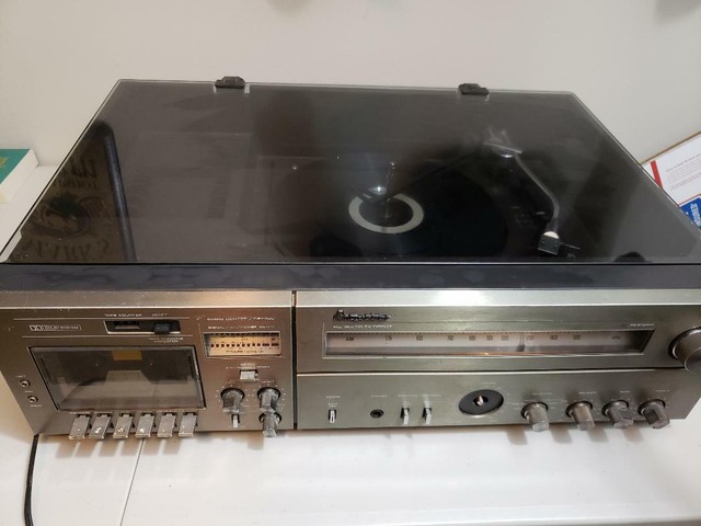 vintage stereo system with turntable