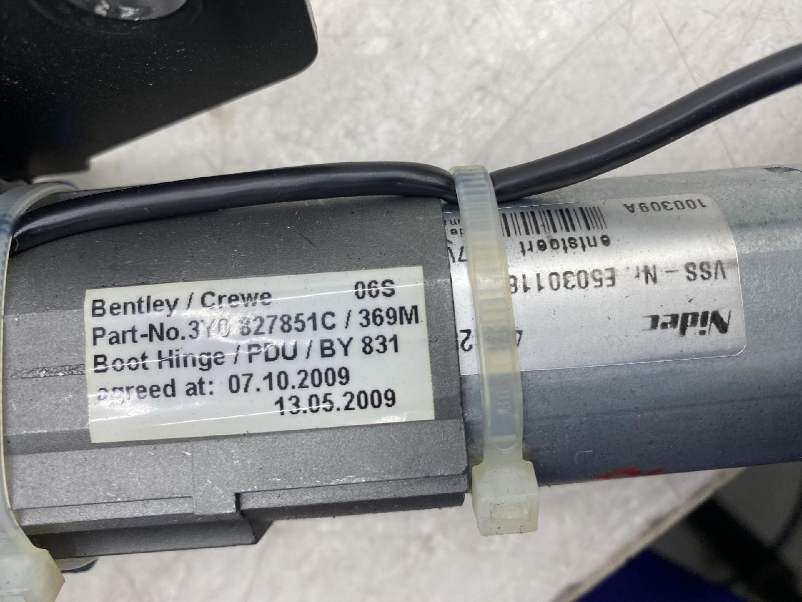 Bentley Mulsanne 2010-2020 Rear Left Electric drive motor P/N 3Y0827851