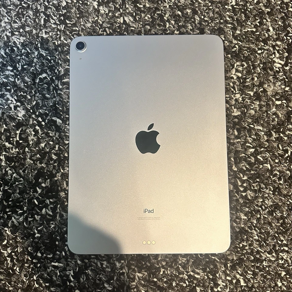 2020 Apple iPad Air 4 64GB WiFi Only 10.9" - (Sky Blue) A2316 Excellent Cond. - Image 2 of 4