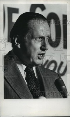 1977 Press Photo U.S. Senator, James Allen - abna02472