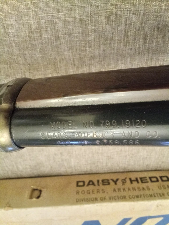 Daisy/Sears & Roebuck Mod. 1895 Style Lever Action BB Rifle Exc. Cond. - Image 4 of 4