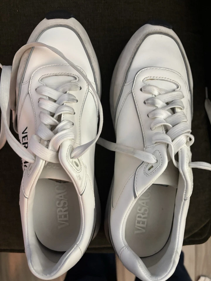 Versace Women Tennis Shoes. Size 41Italian, 9US. Worn 4 Times - Image 3 of 4