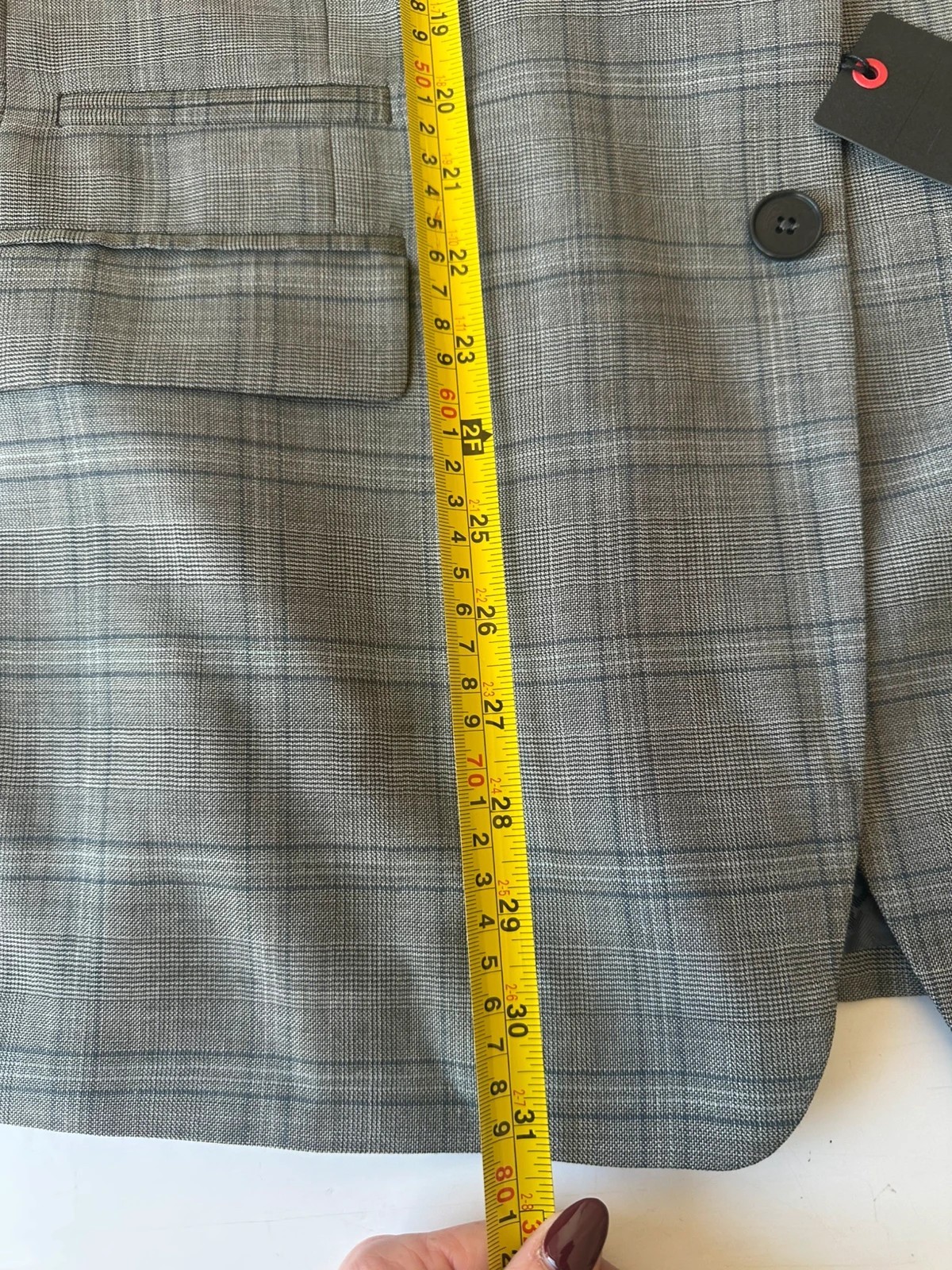 Picture 4 of 12
