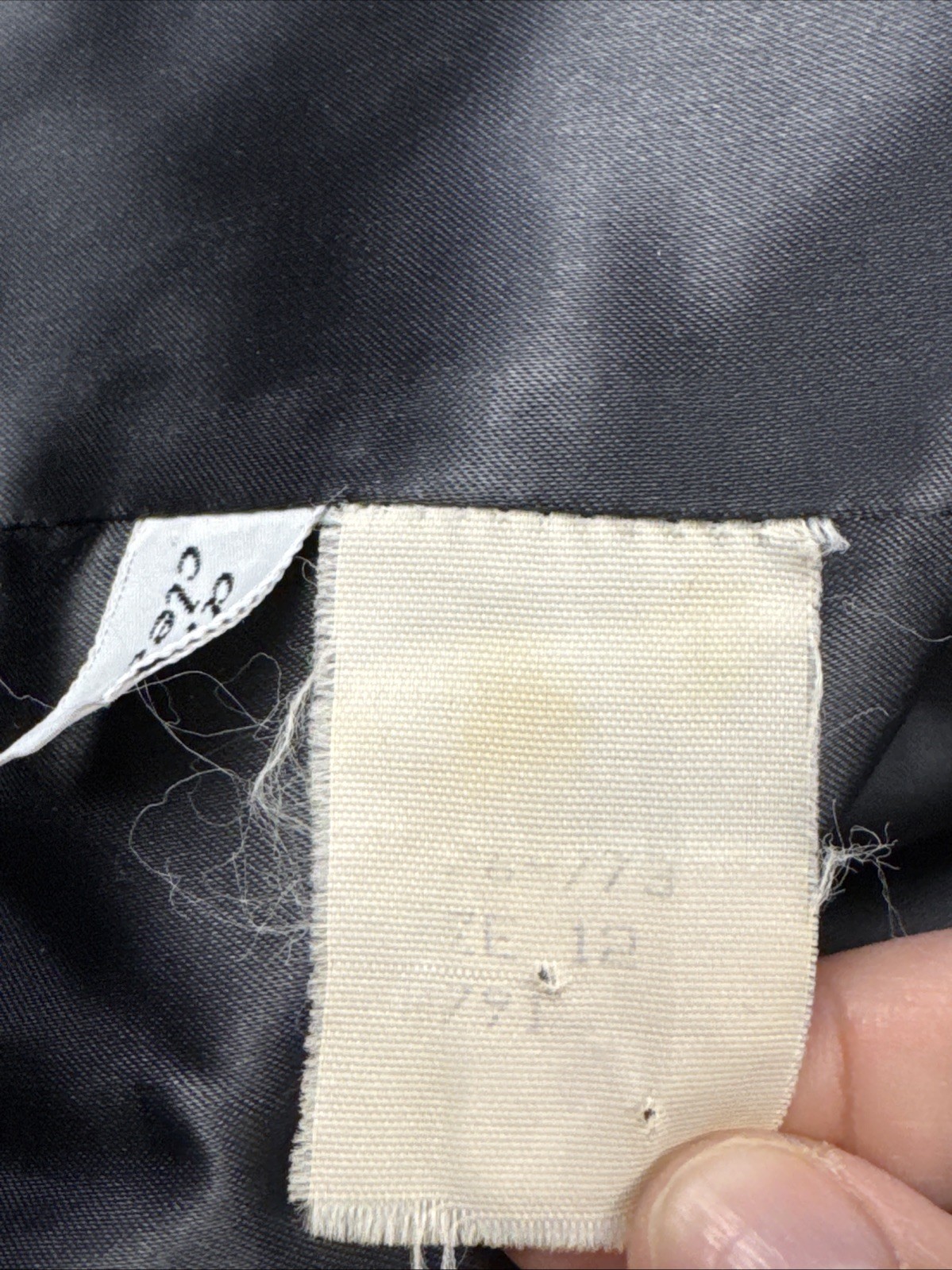 Pendleton 100% Virgin Wool Double Breasted Trench… - image 3